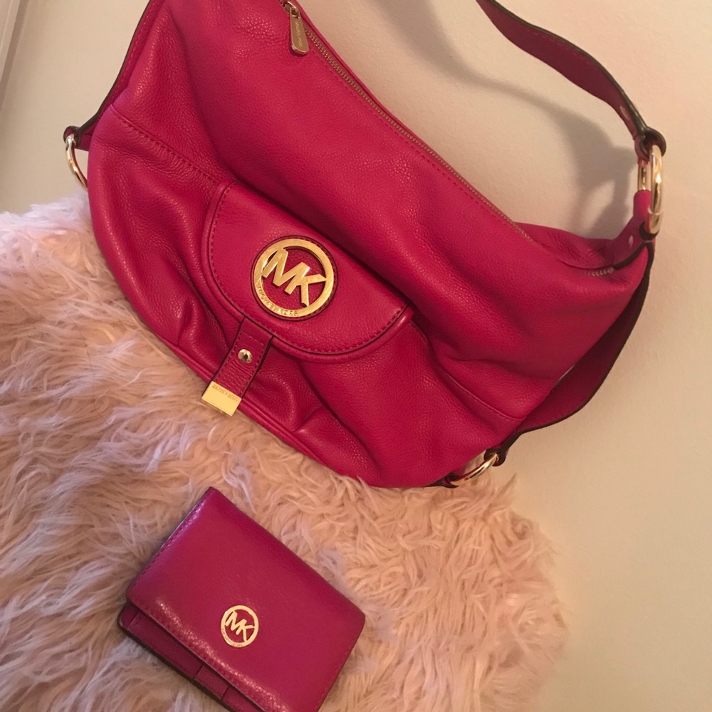 MK purse and wallet